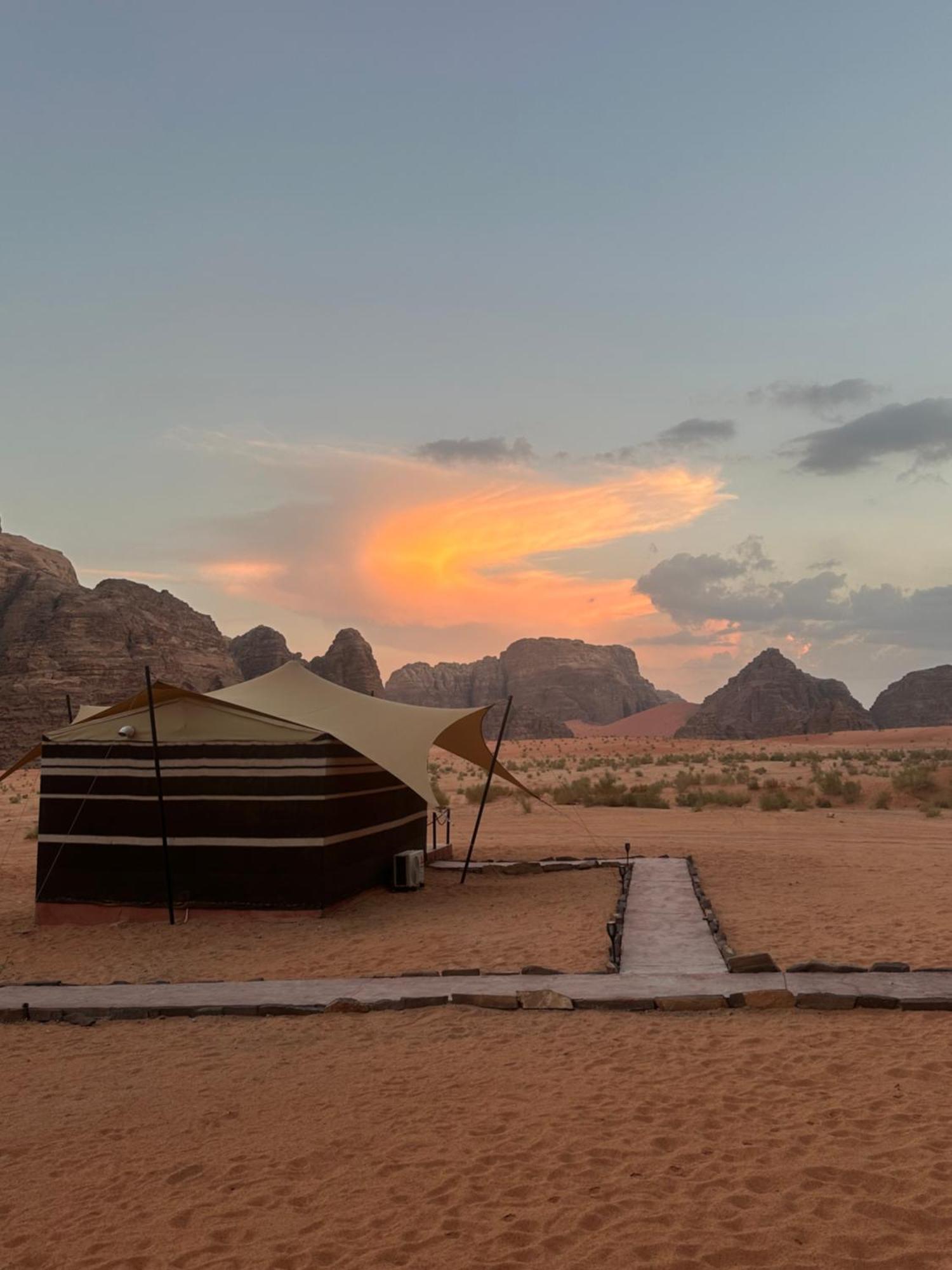 Wadi Rum Mirror Camp Exteriér fotografie