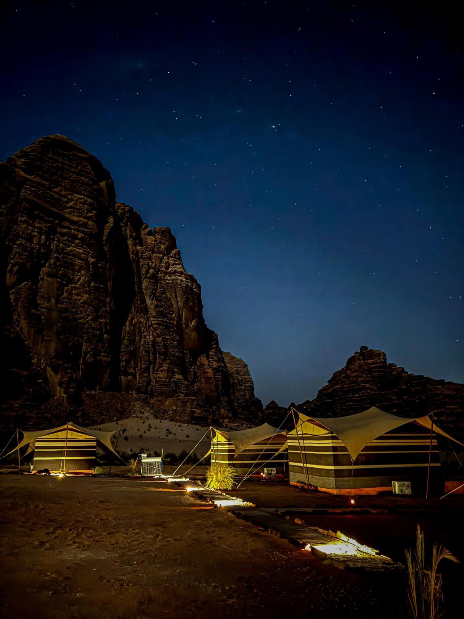 Wadi Rum Mirror Camp Exteriér fotografie